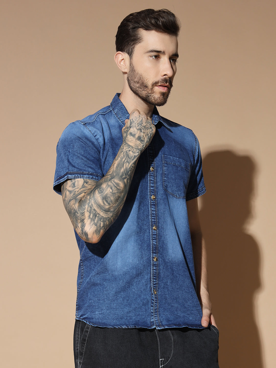 SHORT SLEEVE DENIM SHIRT