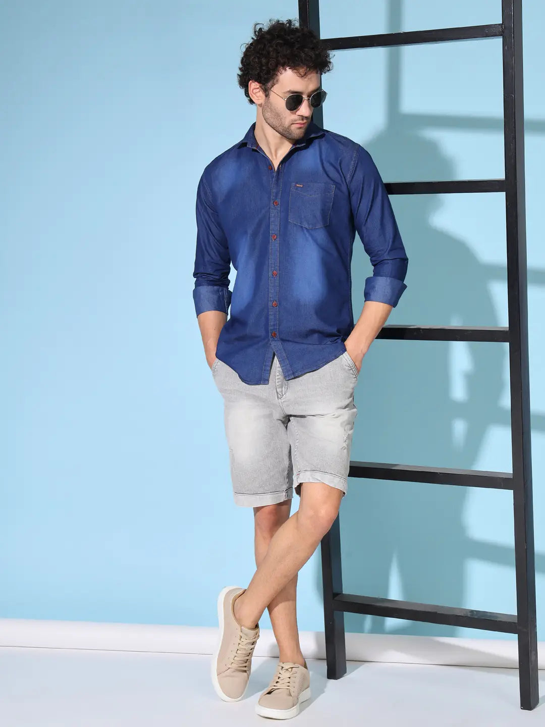 SINGLE POCKET BLUE WASHED SILKY DENIM SHIRT