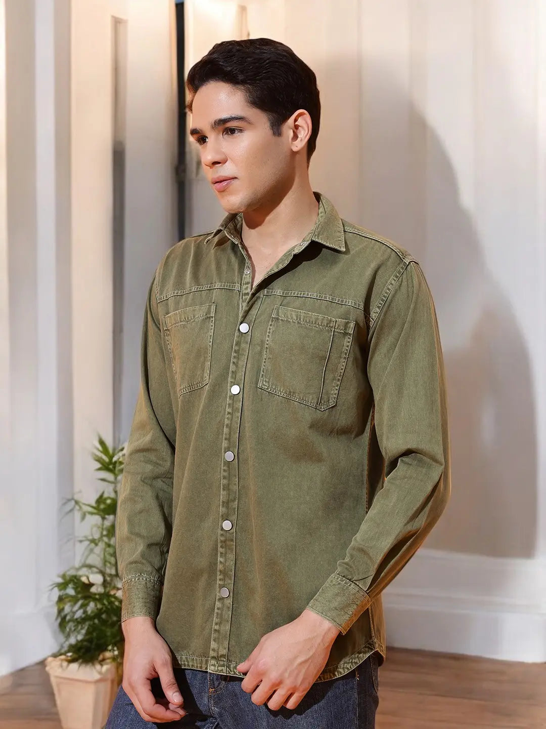 DOUBLE PATCH POCKET COTTON RFD MEHNDI SHIRT