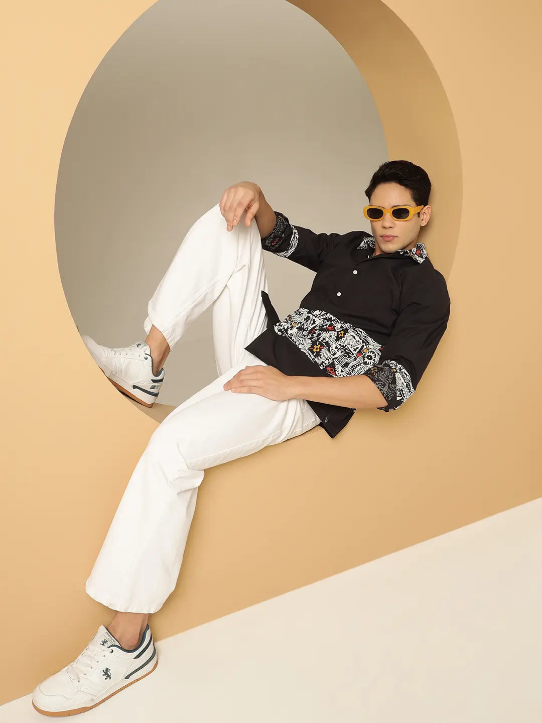 Men's White Geometric Print Black Cotton Shirt