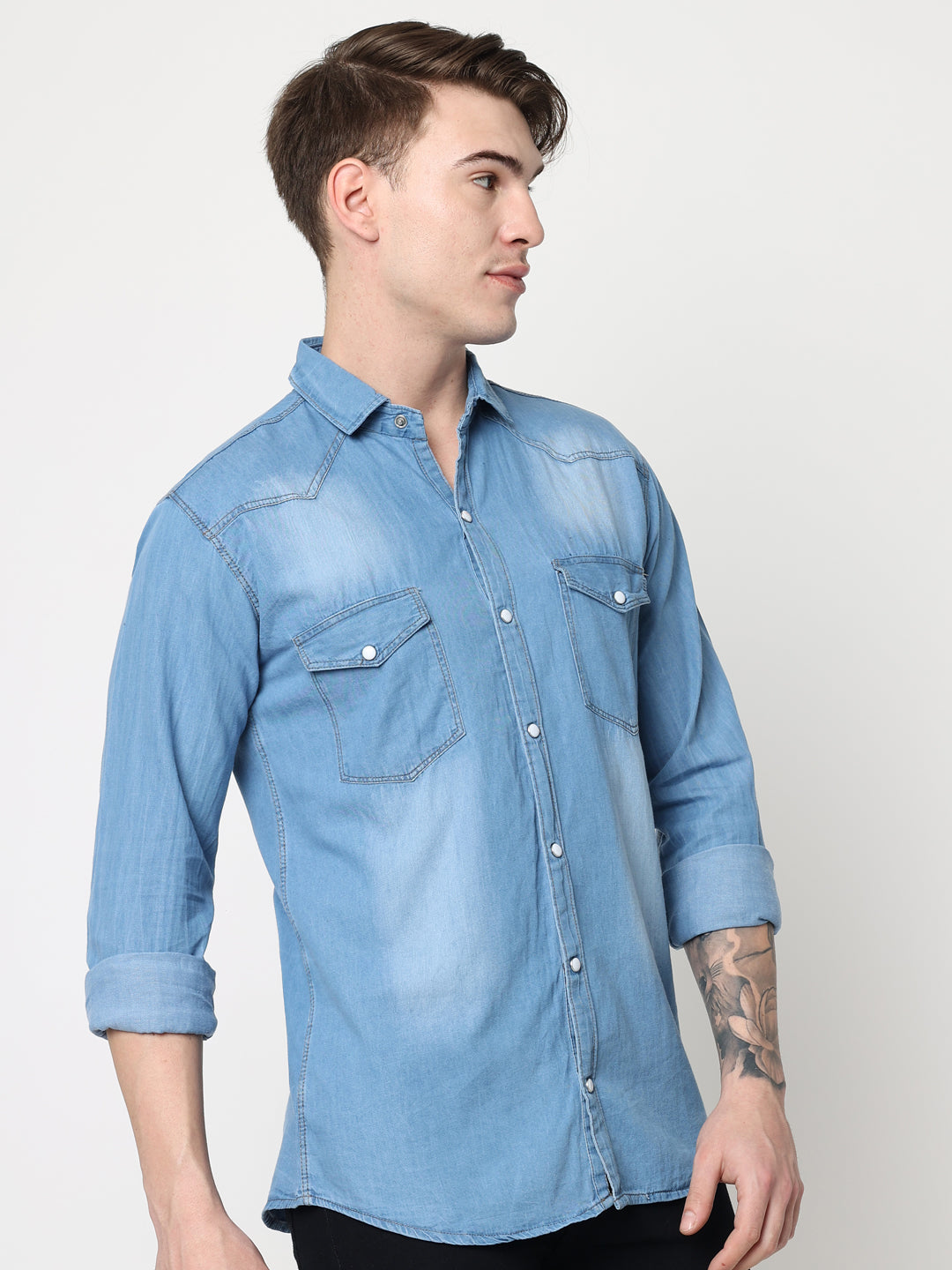 DOUBLE POCKET LIGHT BLUE DENIM SHIRT